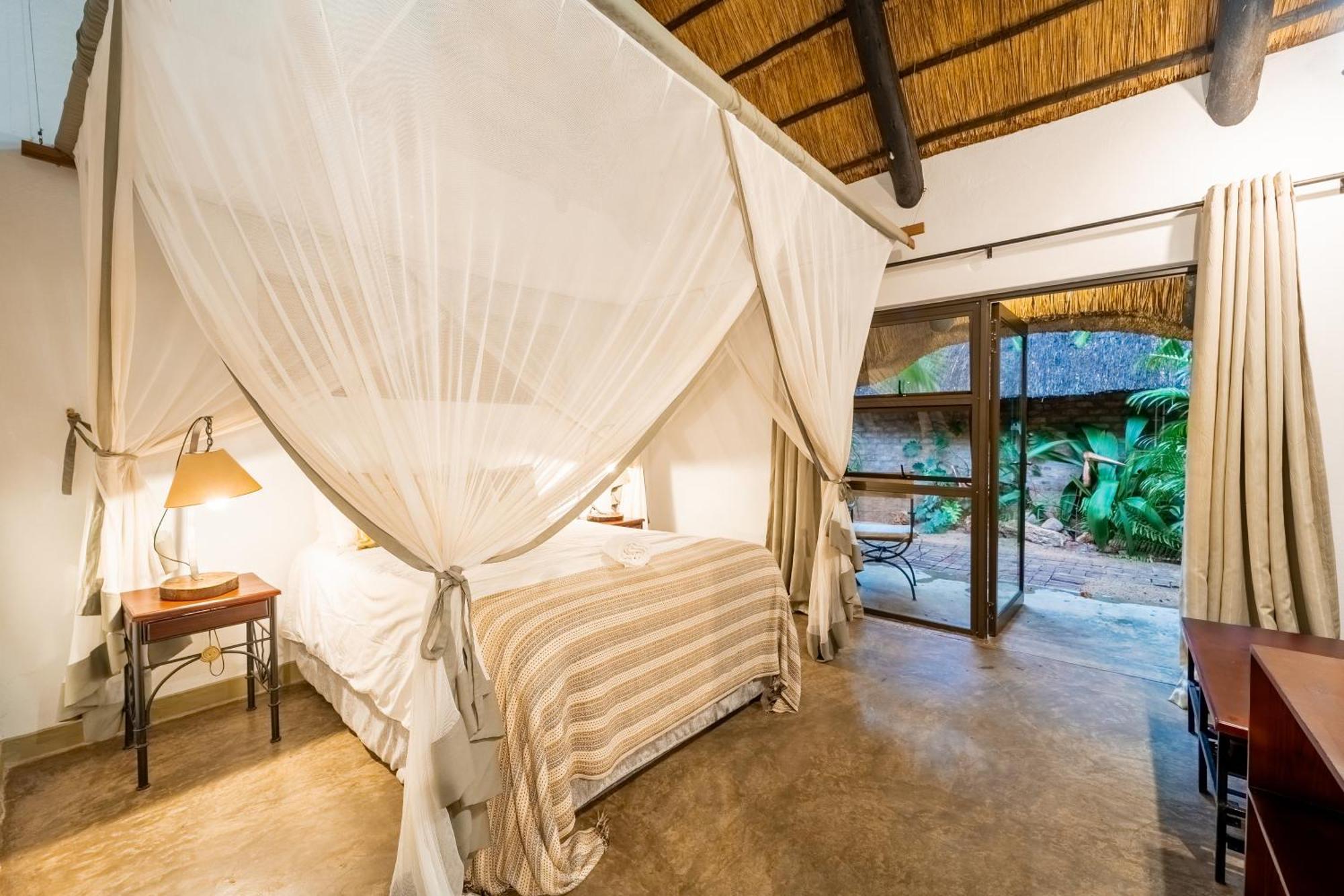 Nguni Lodge 维多利亚瀑布 外观 照片